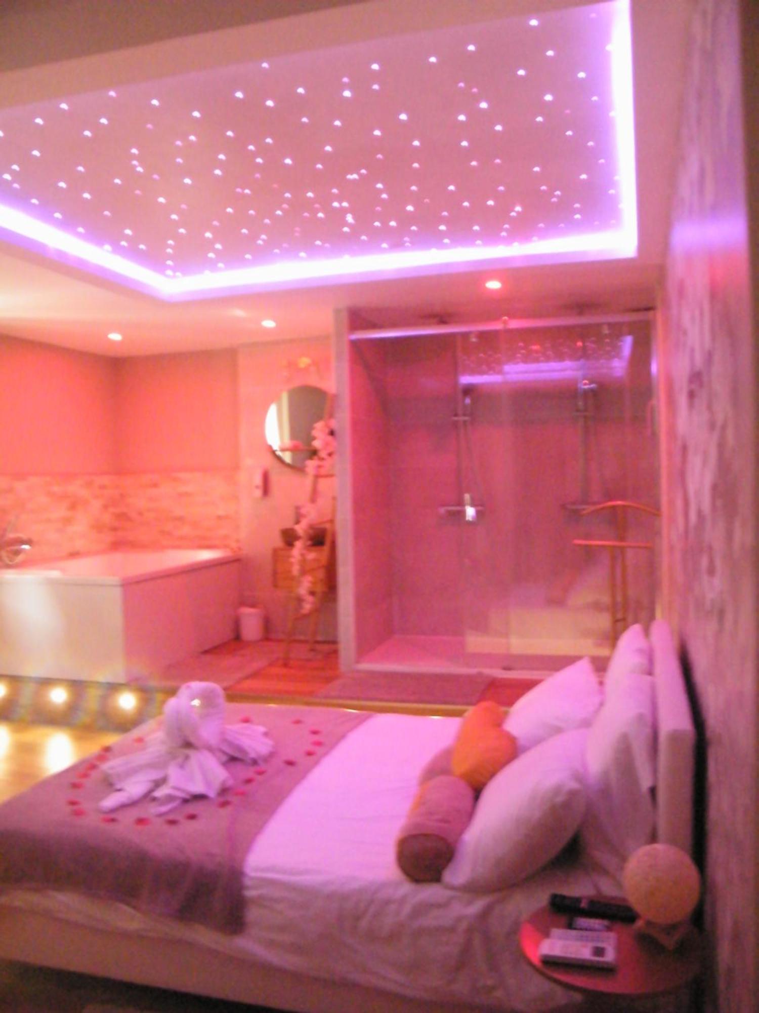 Studio Love Room Spa Baignoire Double La Ciotat Centre Port Exterior foto