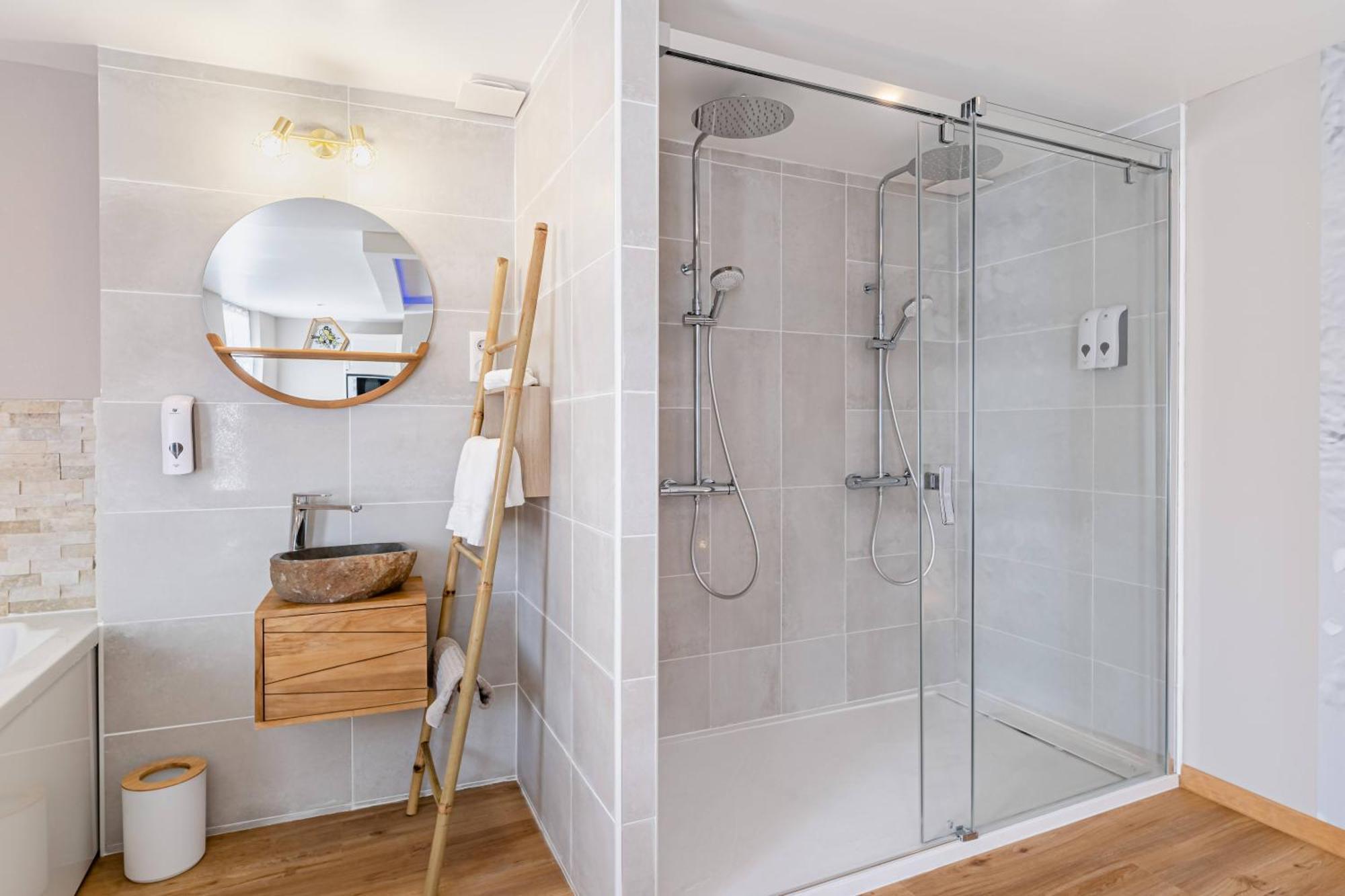 Studio Love Room Spa Baignoire Double La Ciotat Centre Port Exterior foto